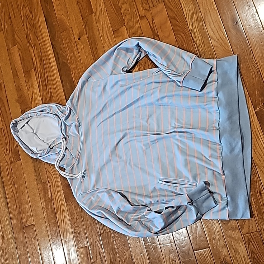 Womans 2x sweater hooded